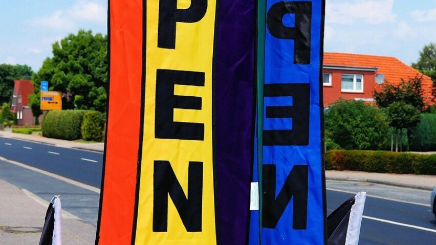 Als PDF kostenlos herunterladen: Einladung Tag der offenen Tür Vorlage
